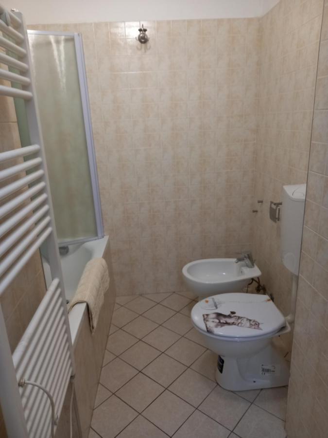 Apartamento Bilocale Savona Exterior foto